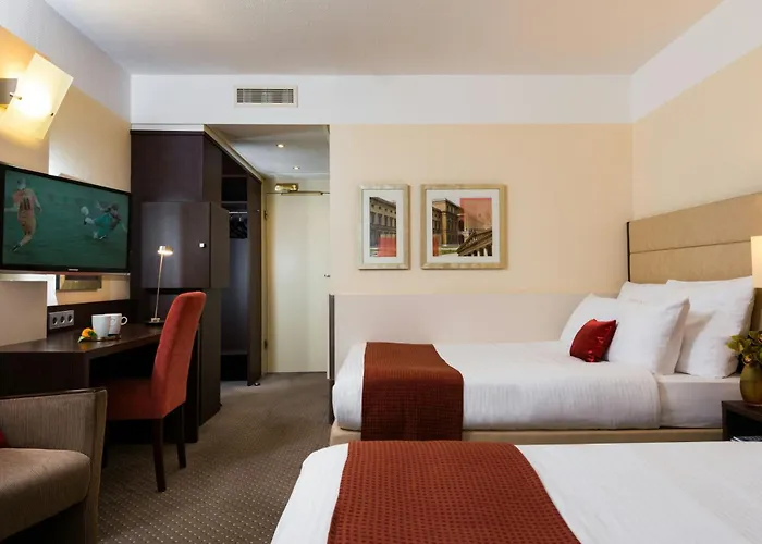 Hotel Leonardo Arabellapark 4*