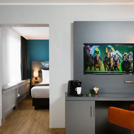 Szálloda Leonardo Arabellapark 4*