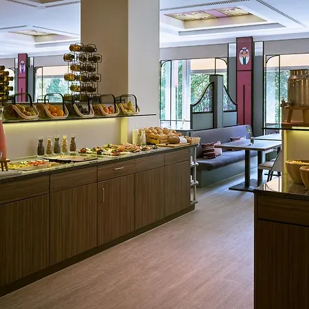 Leonardo Arabellapark Hotel 4*