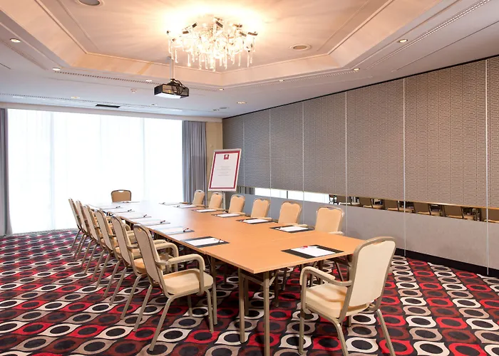 Leonardo Arabellapark Hotel Monachium