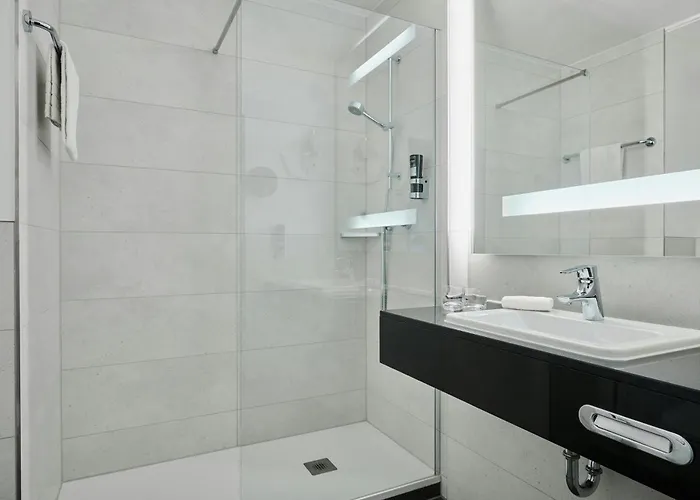 Leonardo Arabellapark 4* Monachium