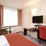 Leonardo Arabellapark 4*
